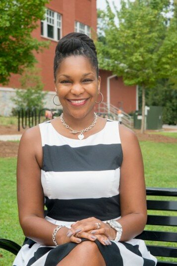 DSC_6055 (1) (1)-001