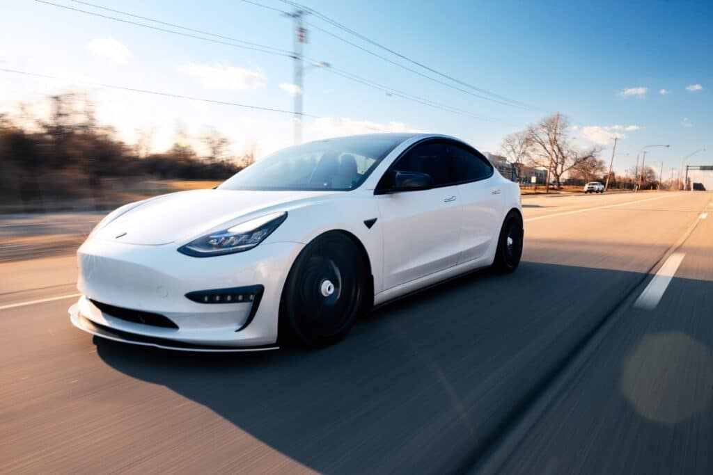 Teslas perform worse than Chinese EVs in cold weather